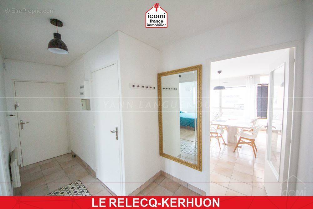 Appartement à LE RELECQ-KERHUON