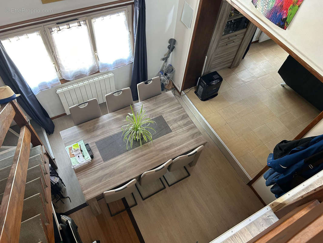 Appartement à DOMART-EN-PONTHIEU