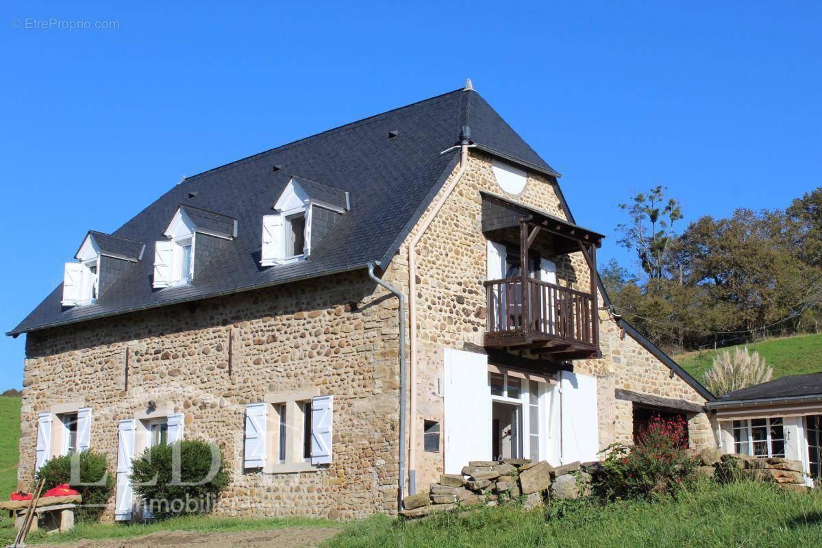 Maison à OLORON-SAINTE-MARIE