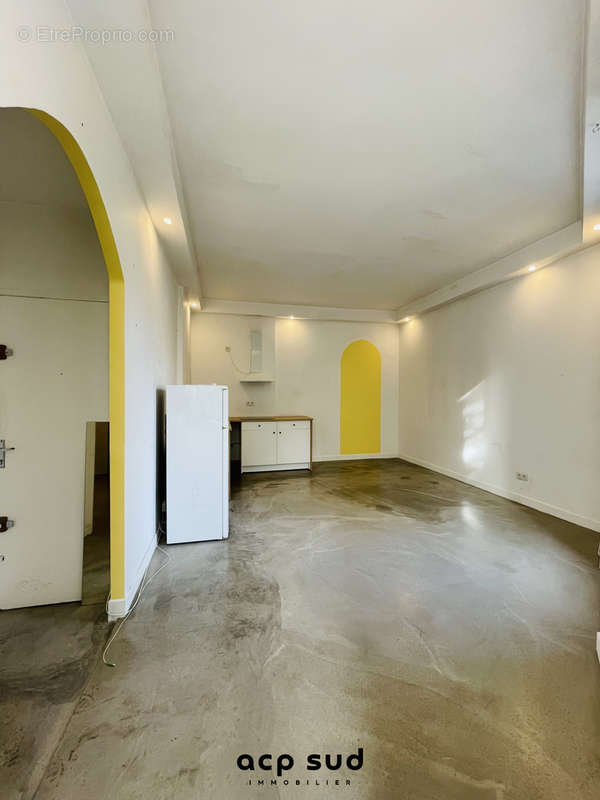 Appartement à MARSEILLE-6E