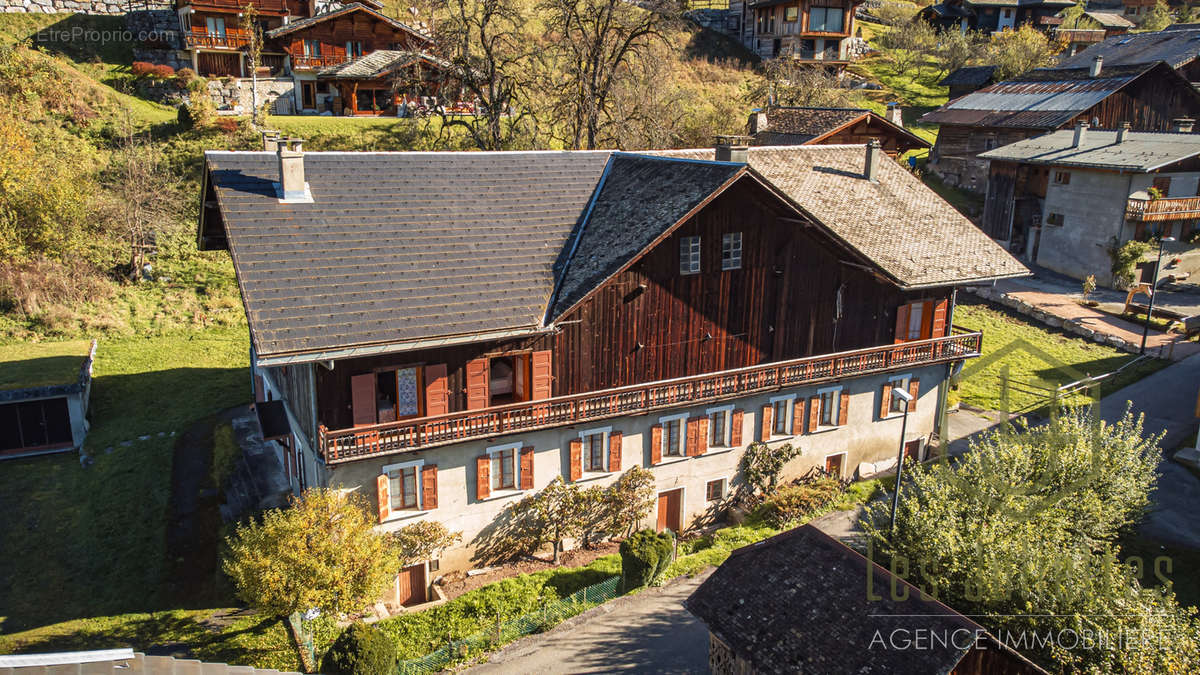 Maison à MONTRIOND