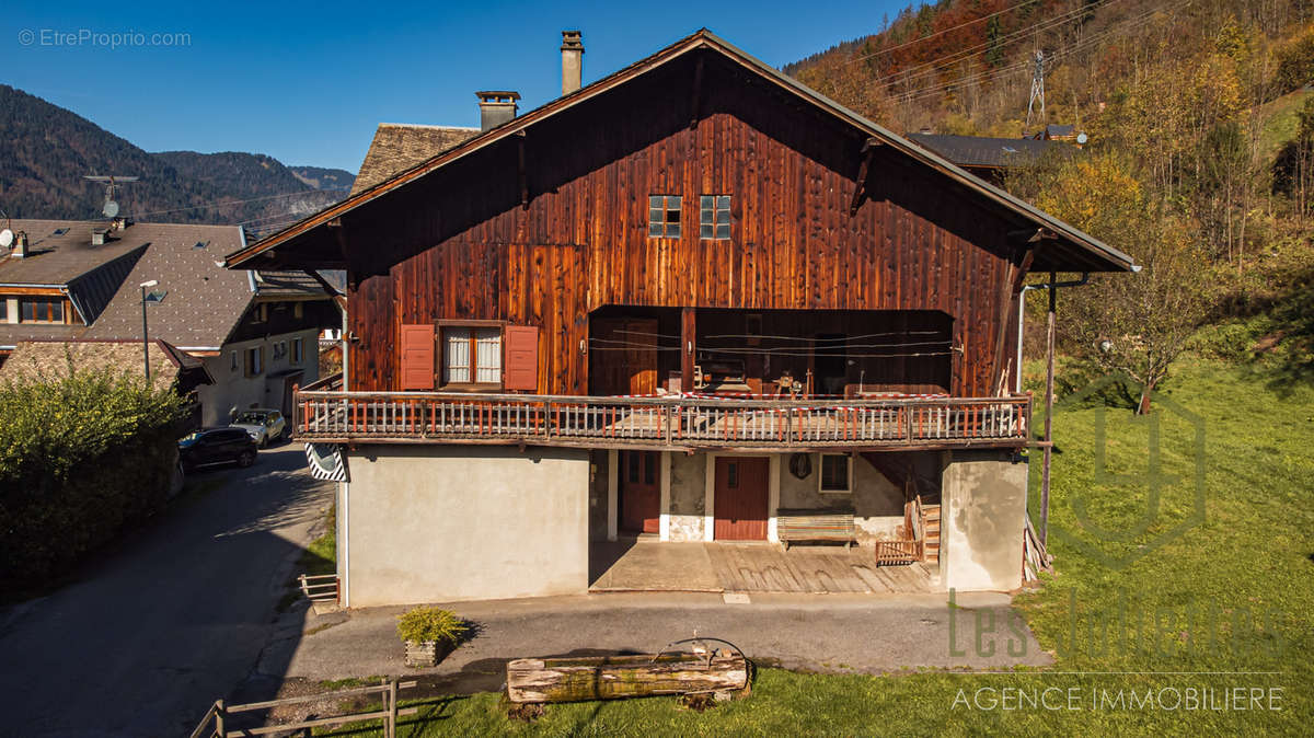 Maison à MONTRIOND