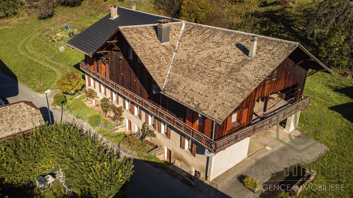 Maison à MONTRIOND