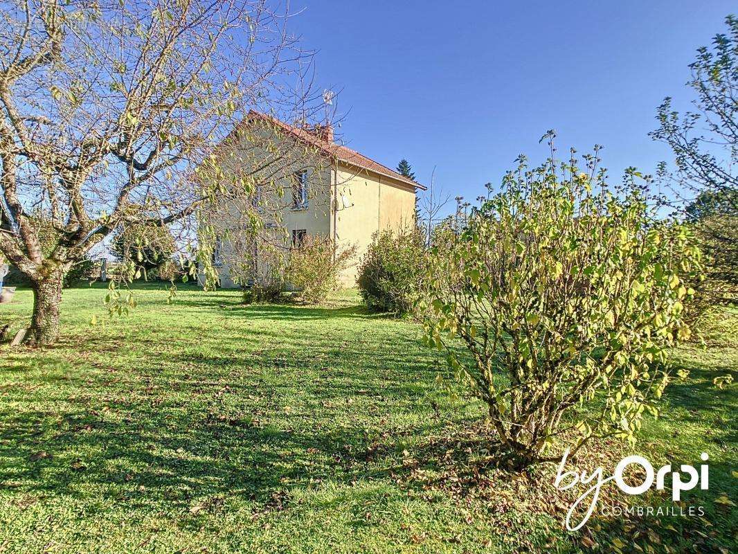 Maison à LAPEYROUSE