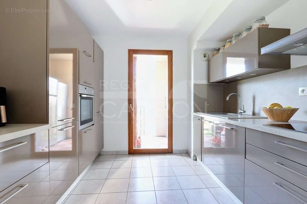 Appartement à LYON-9E