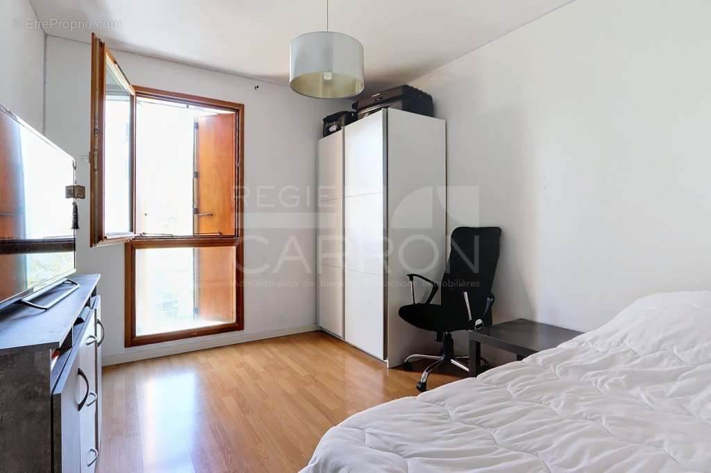 Appartement à LYON-9E