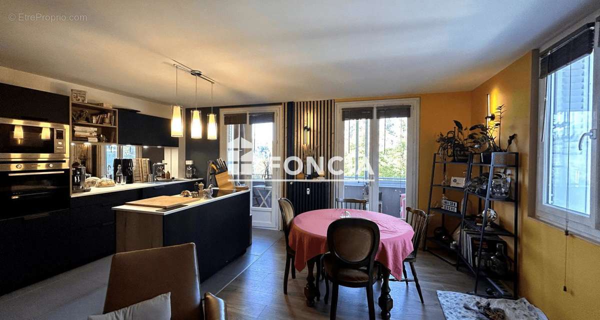 Appartement à AIX-LES-BAINS