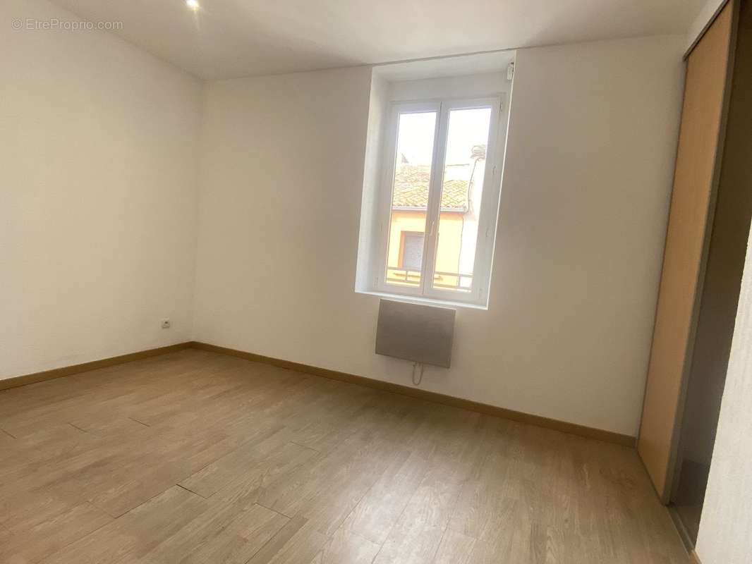 Appartement à BESSAN