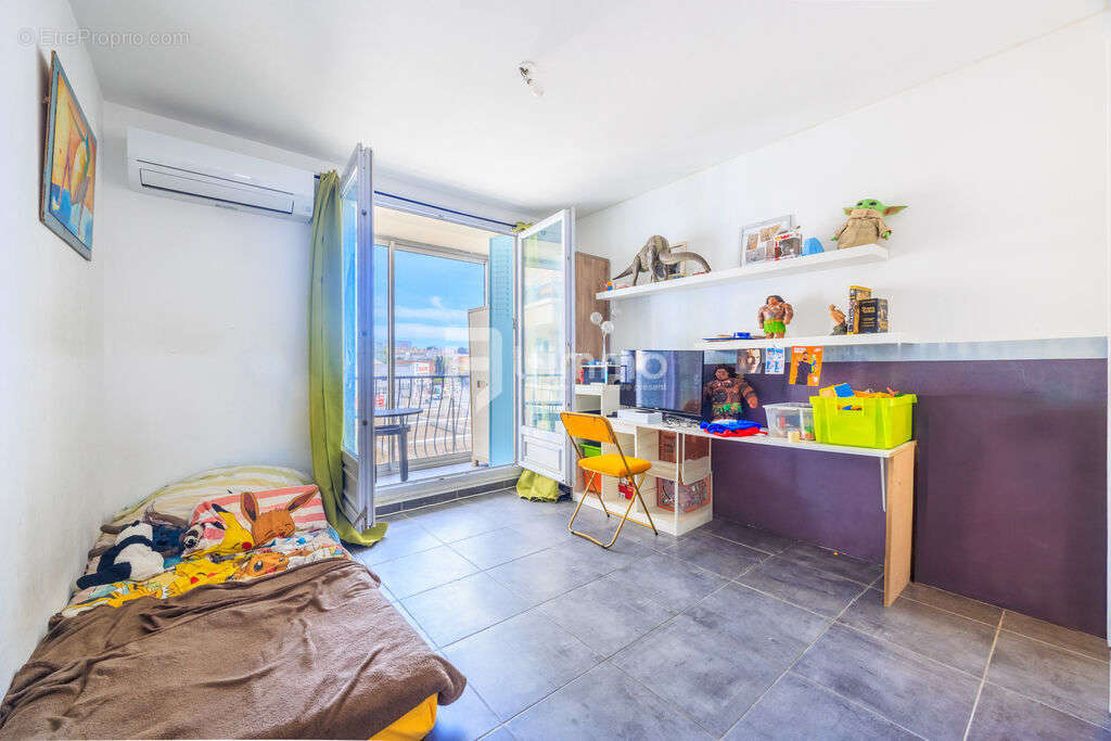 Appartement à MARSEILLE-10E