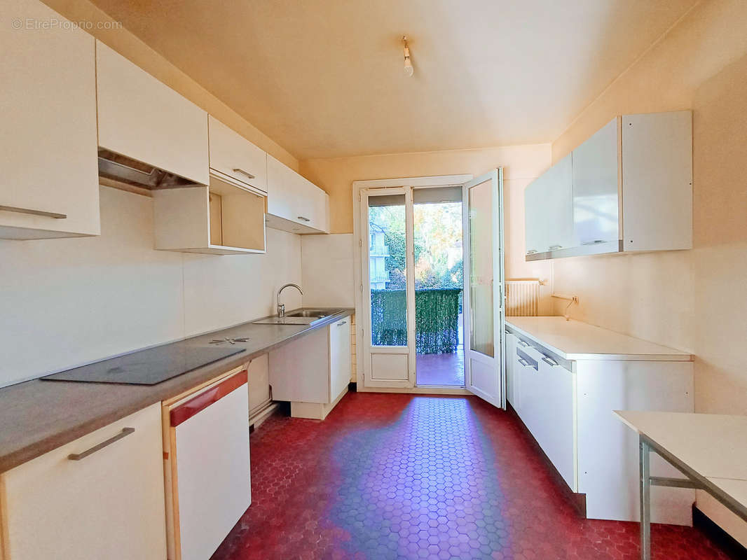 Appartement à AUBENAS