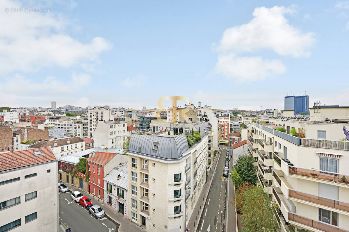 Appartement à PARIS-20E