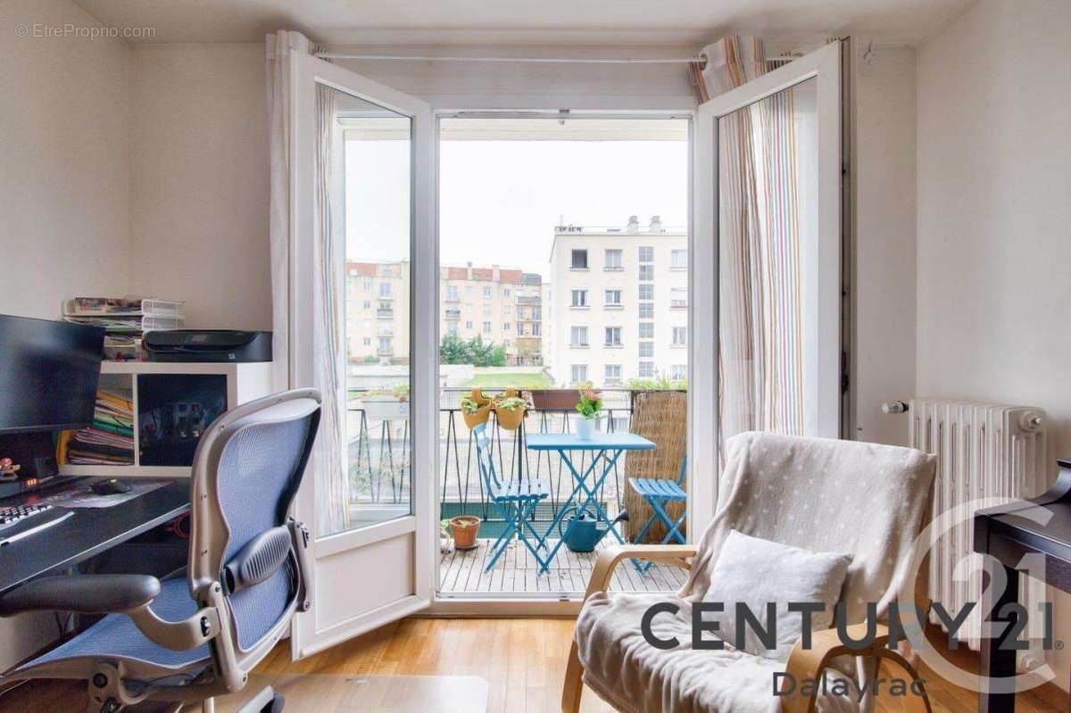 Appartement à FONTENAY-SOUS-BOIS