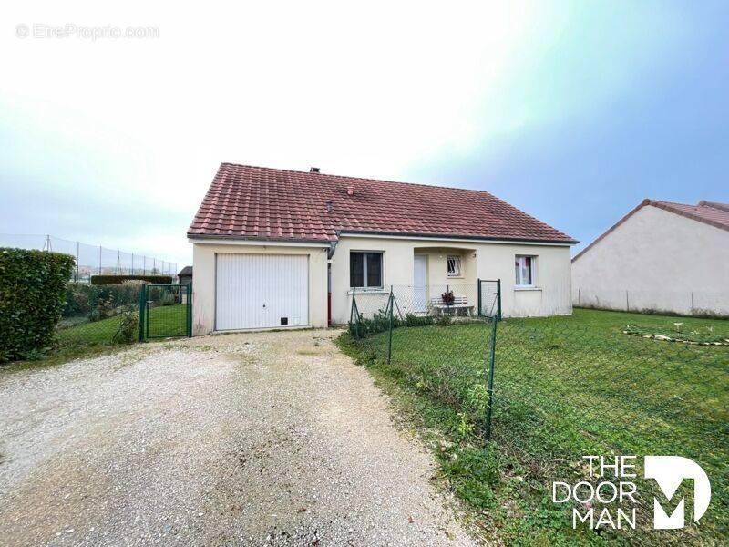 Maison à CHALINDREY