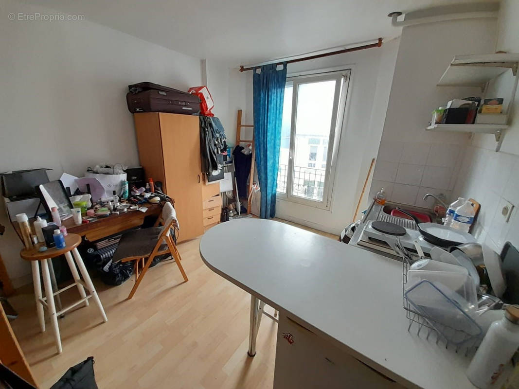 Appartement à PARIS-19E