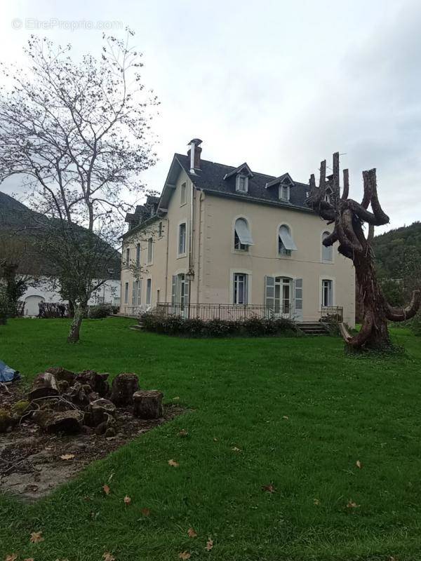 Maison à LOURDES