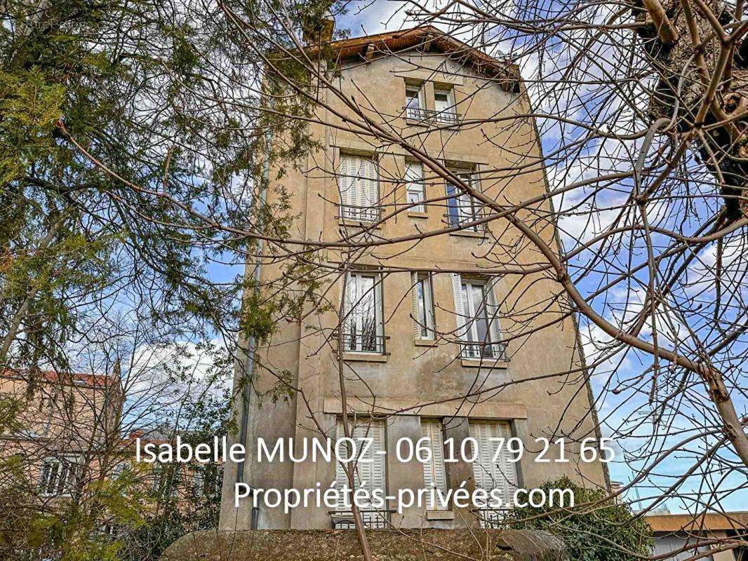 Appartement à CHAMALIERES