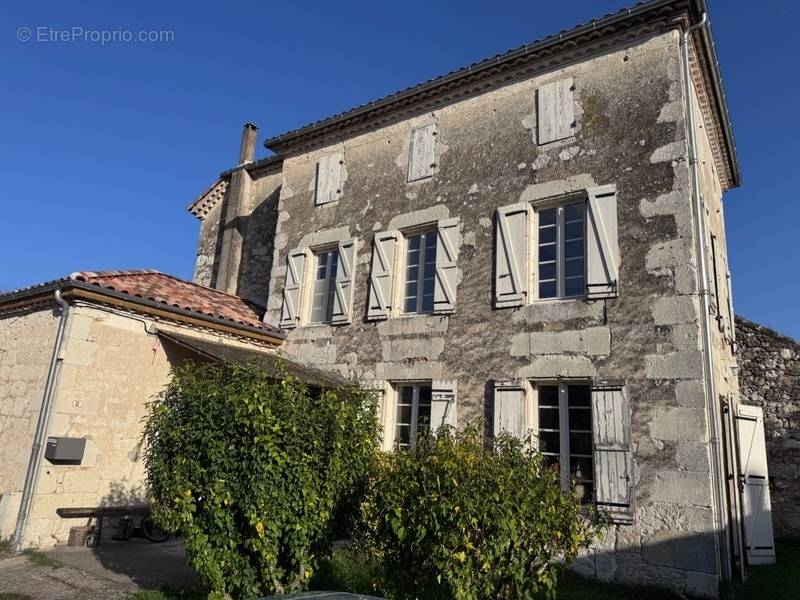 Maison à TAYRAC