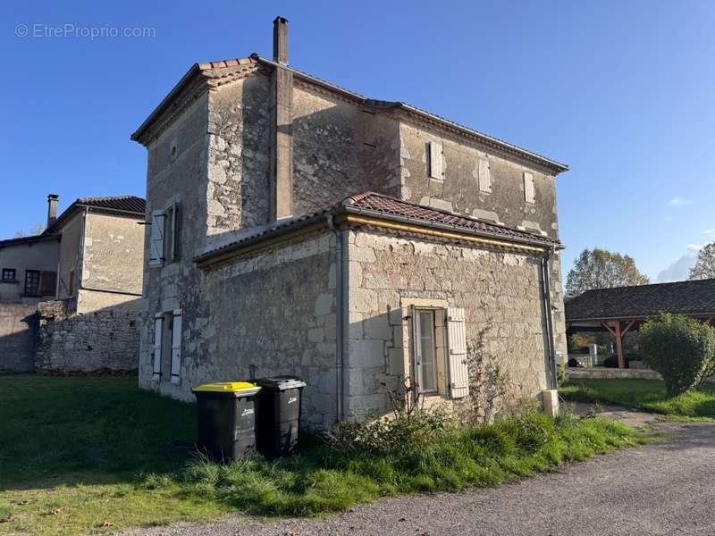 Maison à TAYRAC