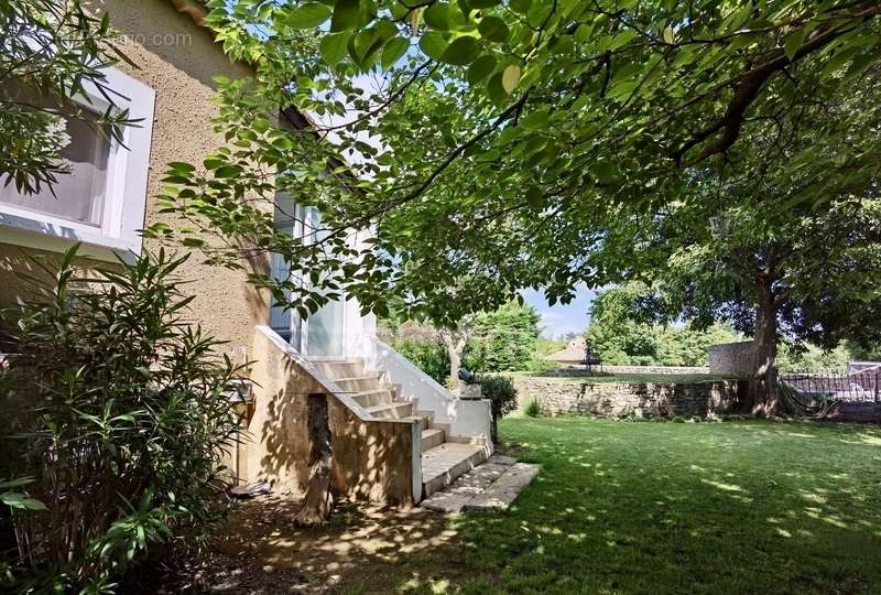 Maison à UZES