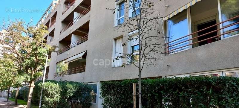 Appartement à MARSEILLE-10E