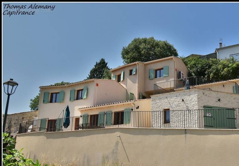 Maison à ESPARRON-DE-VERDON