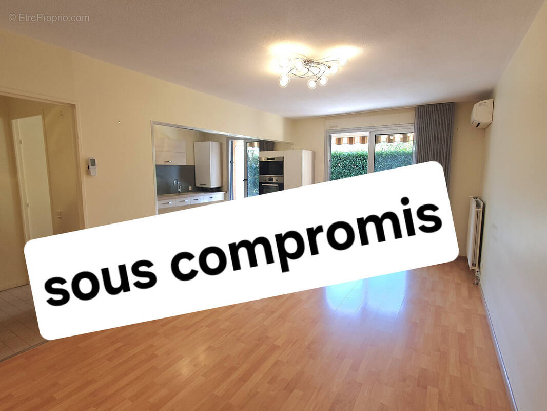 Appartement à DECINES-CHARPIEU