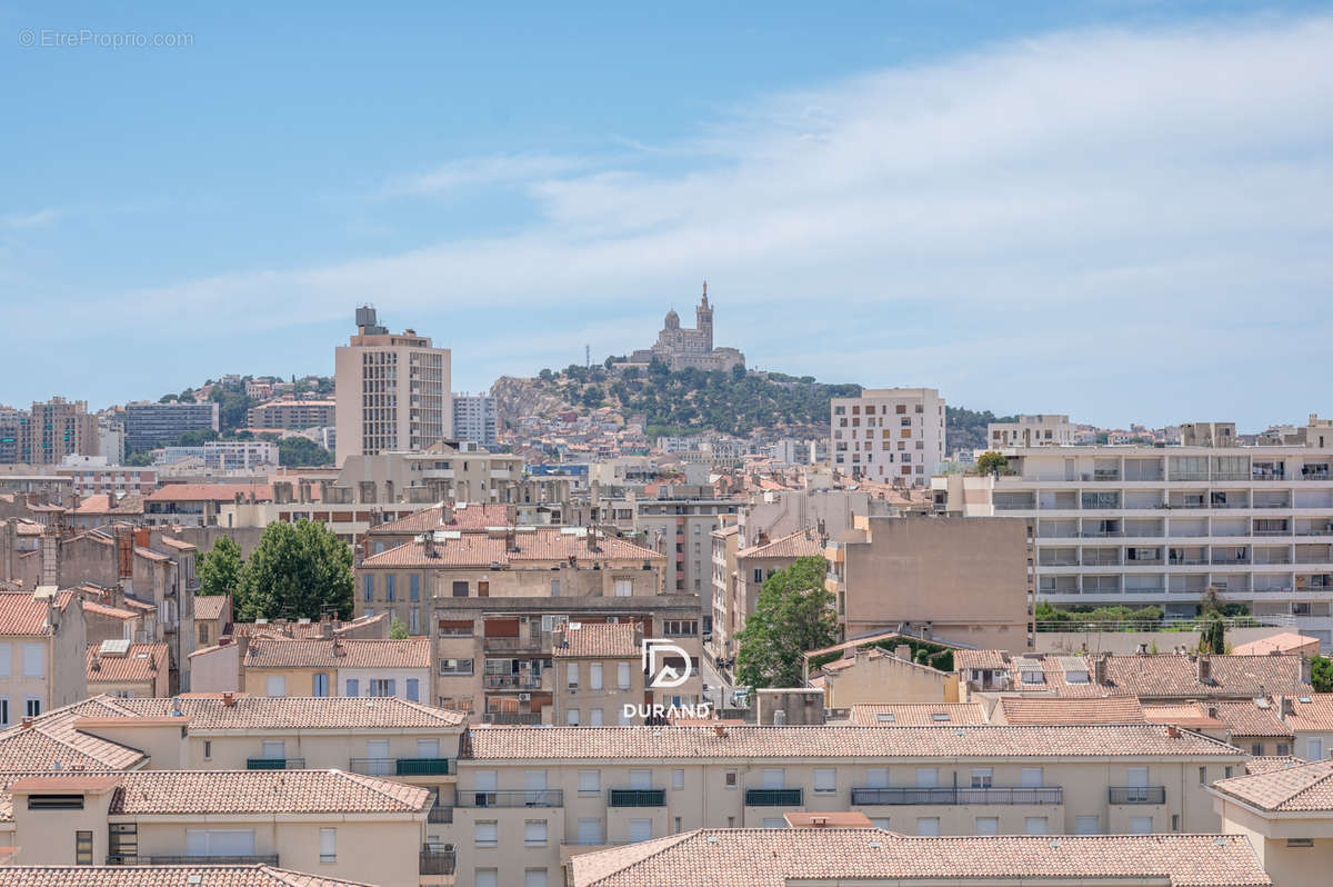 Appartement à MARSEILLE-5E