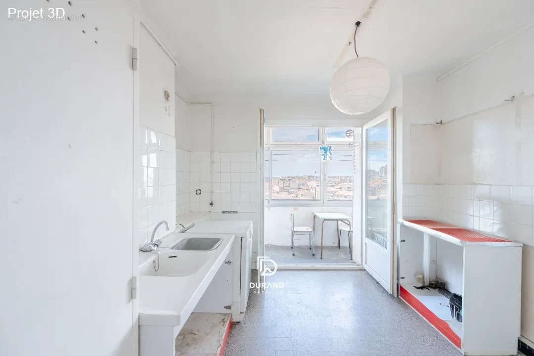 Appartement à MARSEILLE-5E