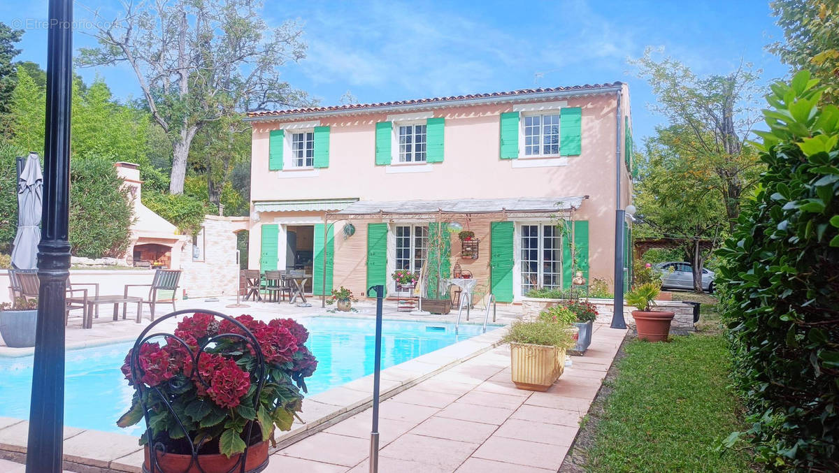 Maison à AIX-EN-PROVENCE