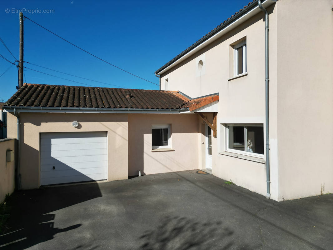 Maison à POITIERS