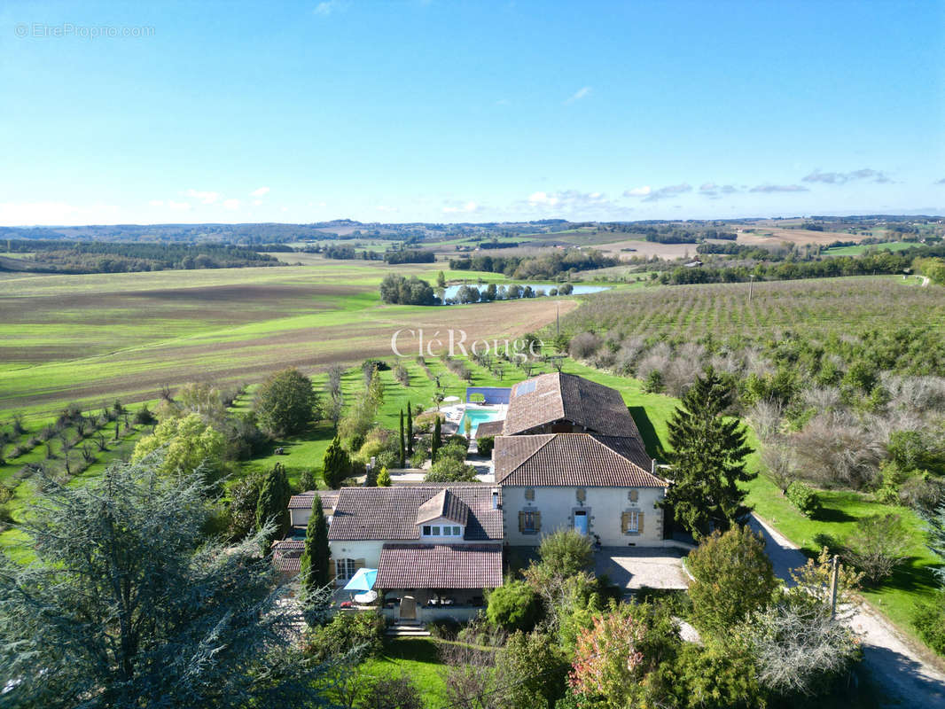 Maison à TOMBEBOEUF