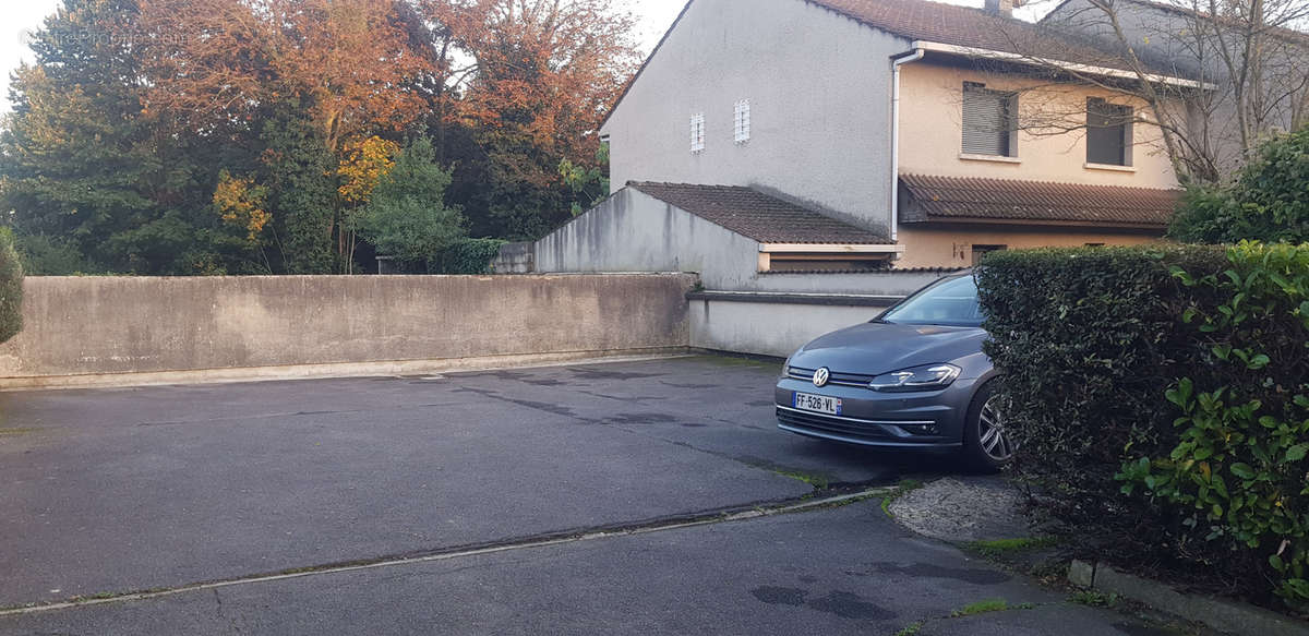 Appartement à NEUILLY-PLAISANCE