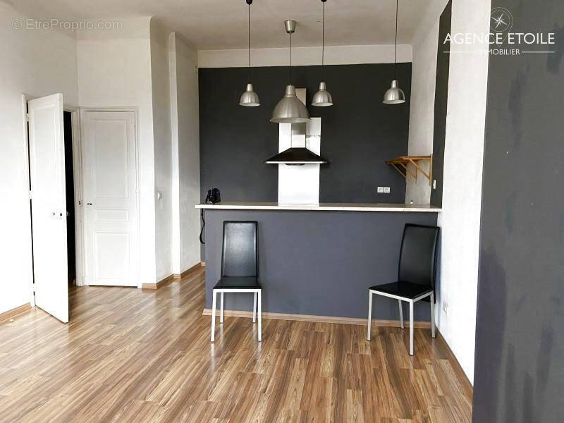 Appartement à MARSEILLE-8E