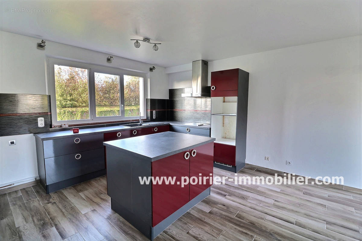 Appartement à MARGENCEL