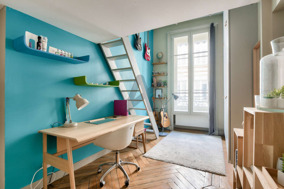 Appartement à LYON-1E