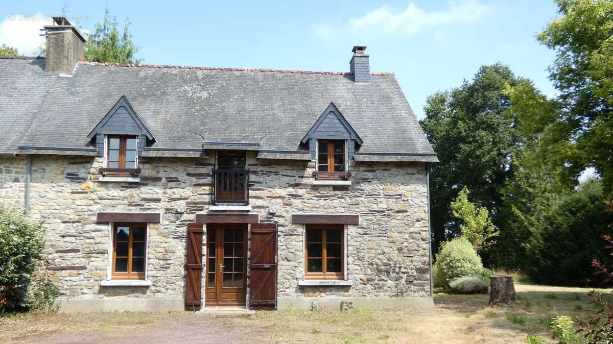 Maison à PAIMPONT