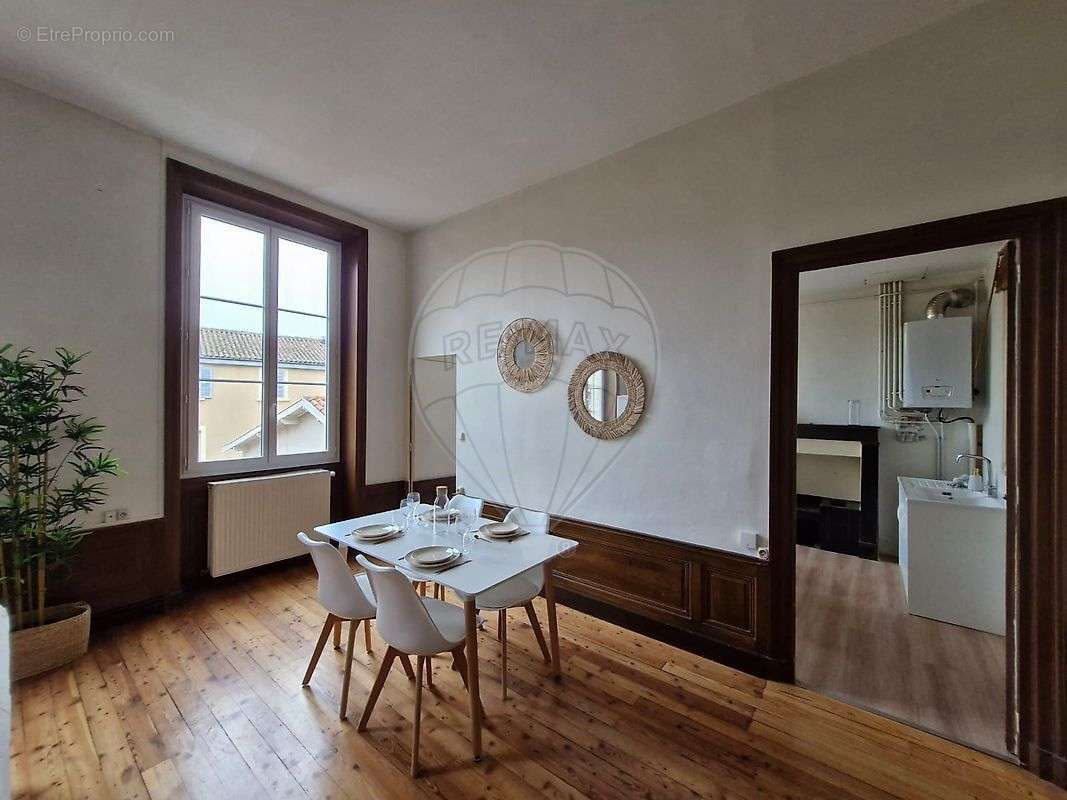 Appartement à VILLEFRANCHE-SUR-SAONE