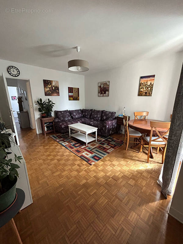 Appartement à RUEIL-MALMAISON