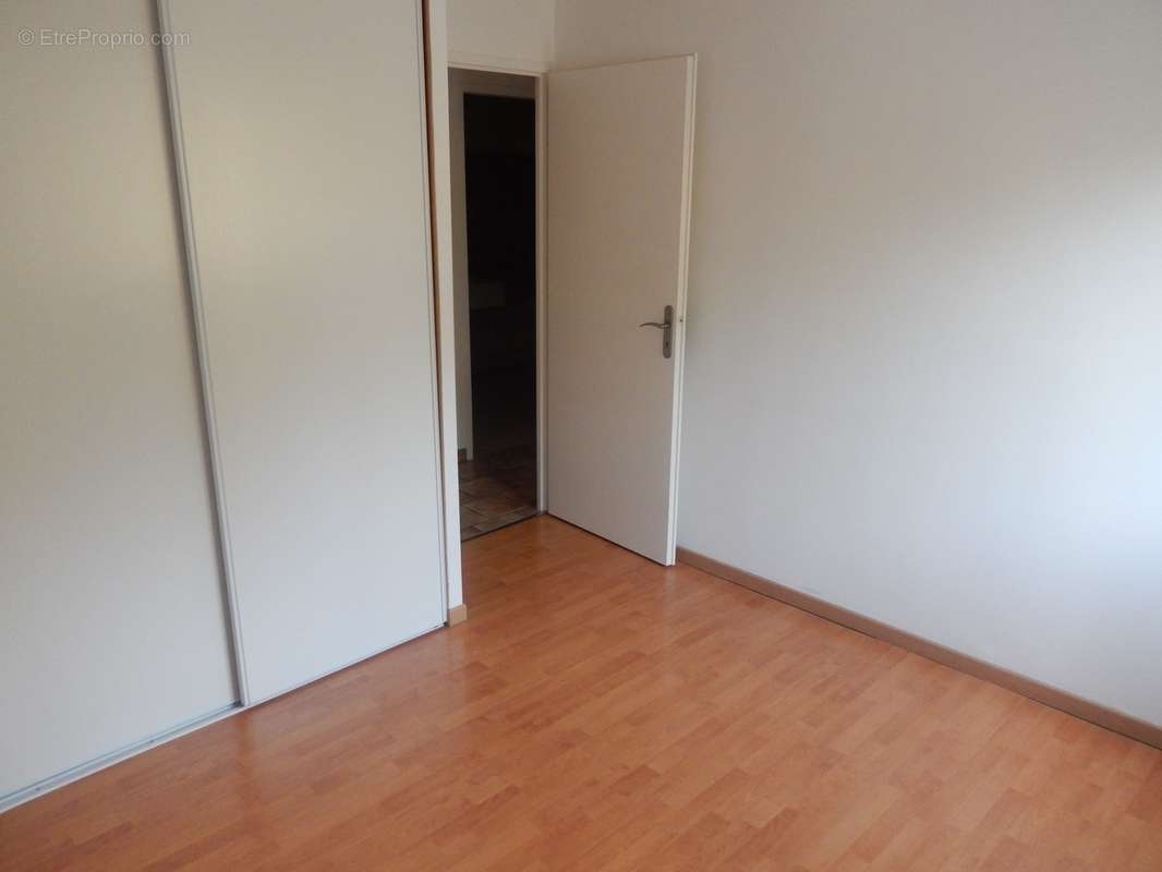 T3 a vendre a Annemasse chambre - Appartement à ANNEMASSE