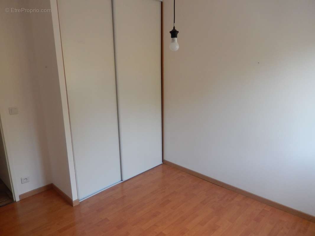 T3 a vendre a Annemasse chambre - Appartement à ANNEMASSE