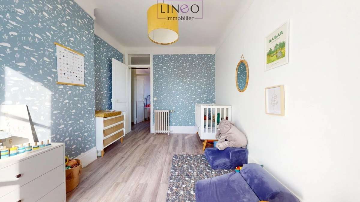 Appartement à CHOISY-LE-ROI