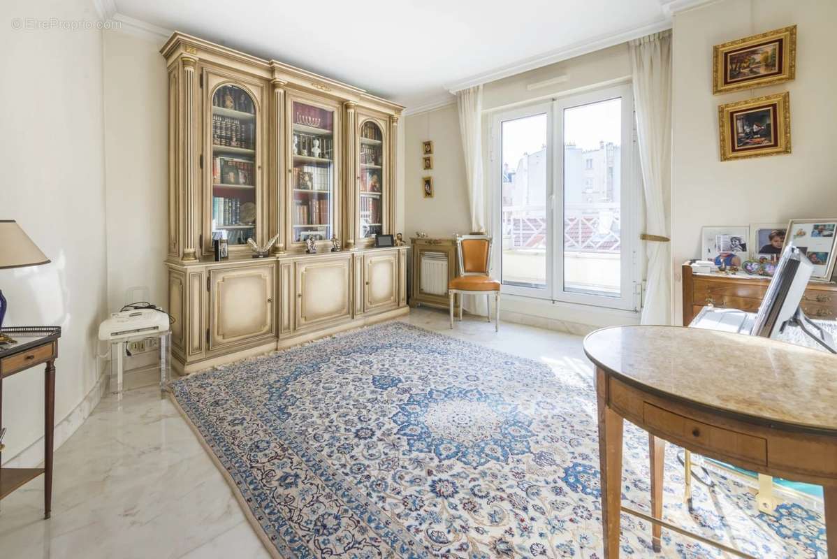 Appartement à BOULOGNE-BILLANCOURT