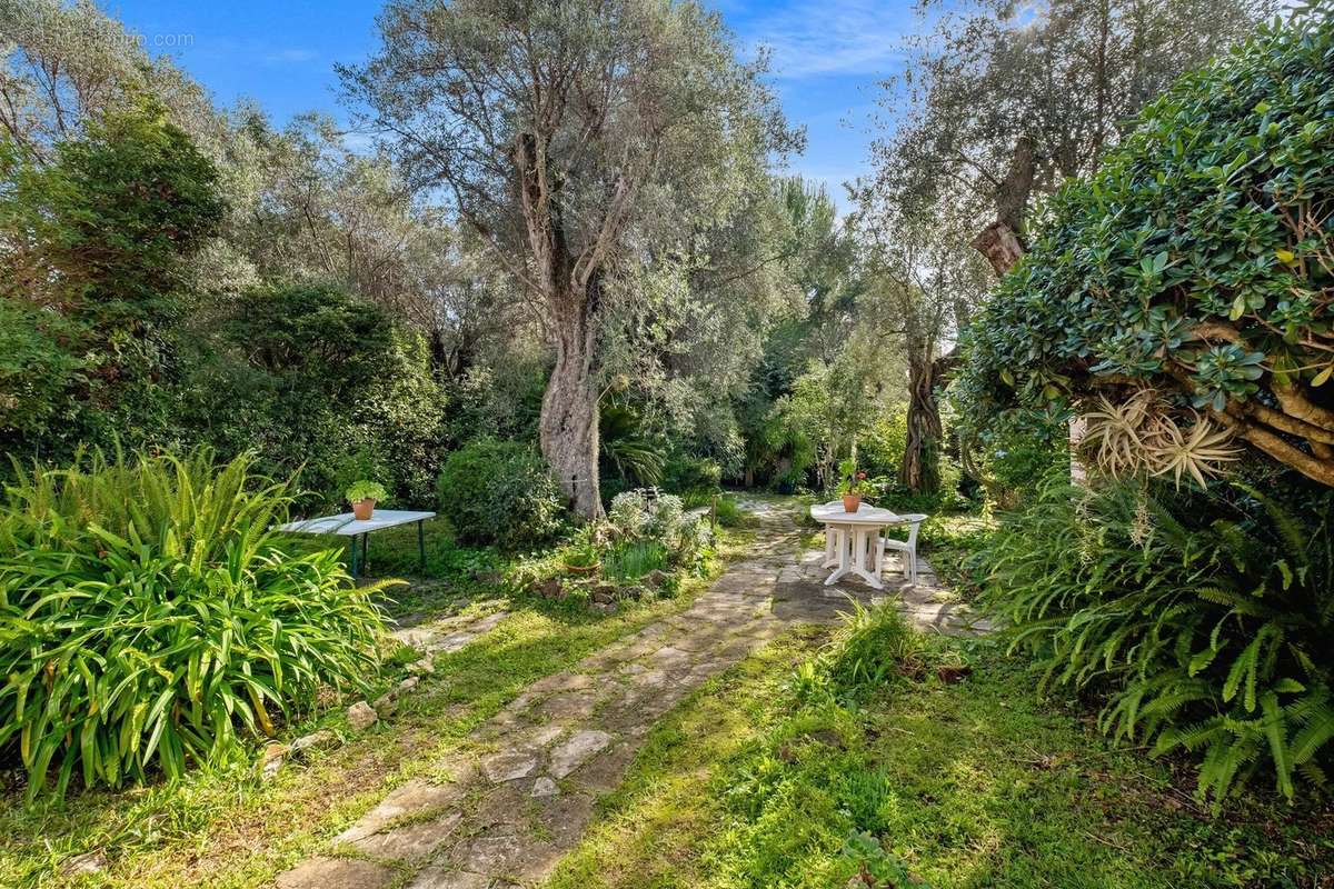 Maison à SAINT-JEAN-CAP-FERRAT