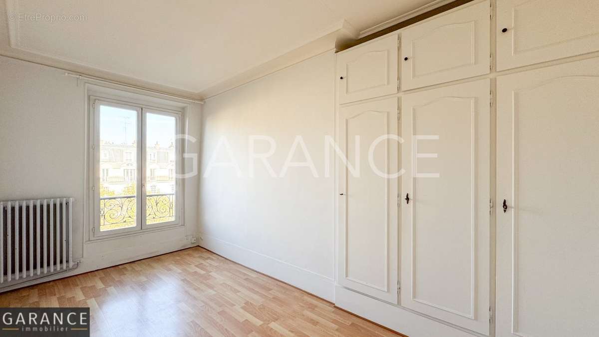 Appartement à PARIS-12E