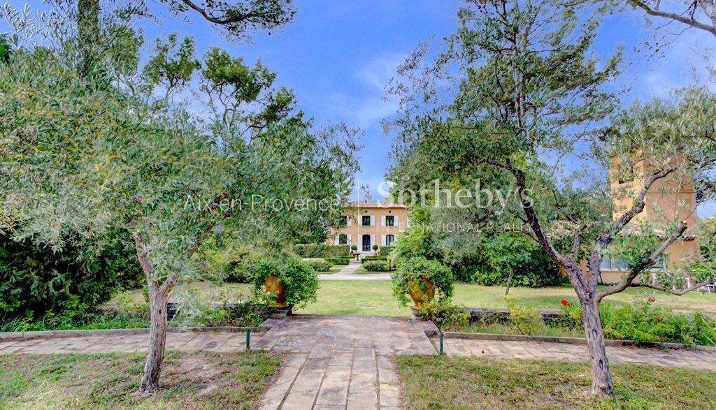 Maison à AIX-EN-PROVENCE