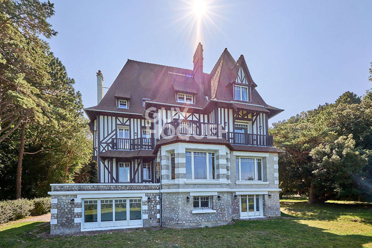 Maison à TROUVILLE-SUR-MER