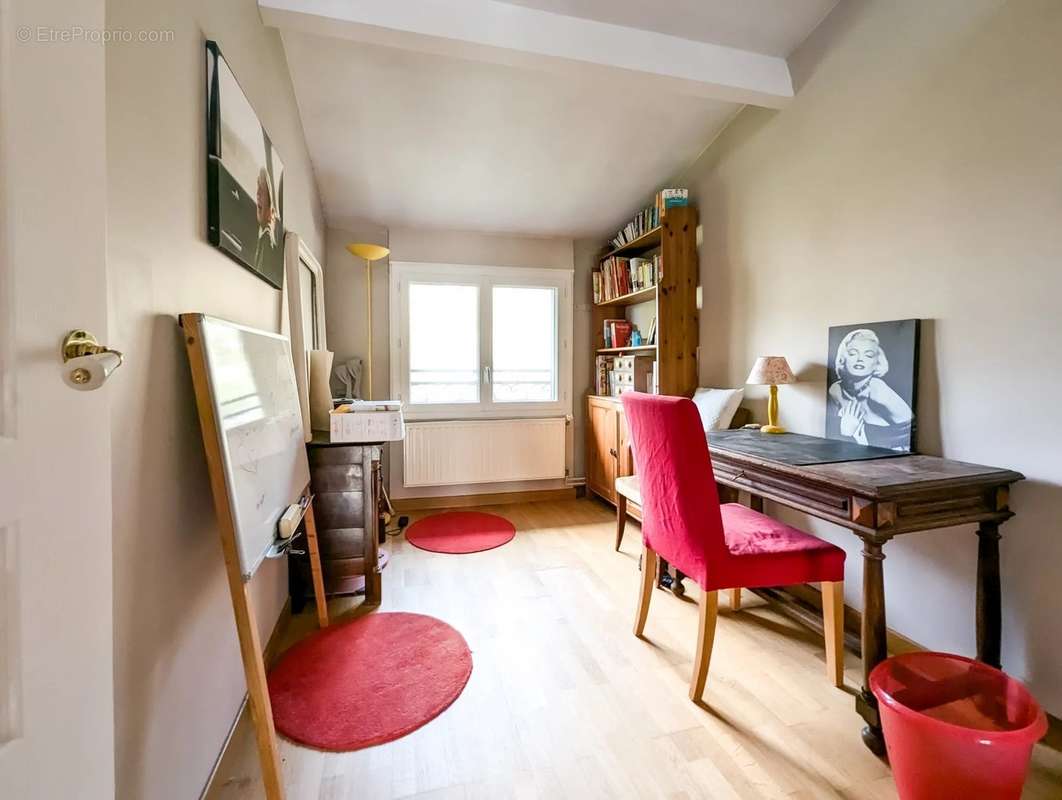 Appartement à VELIZY-VILLACOUBLAY