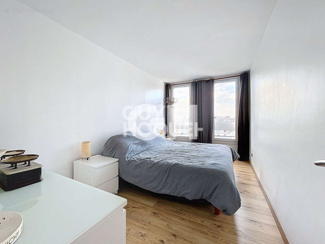 Appartement à PARIS-11E