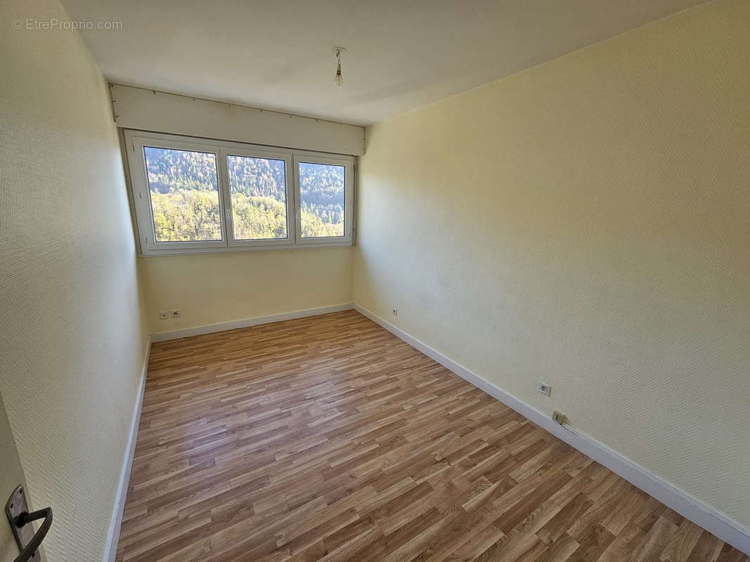 Appartement à SAINT-CLAUDE