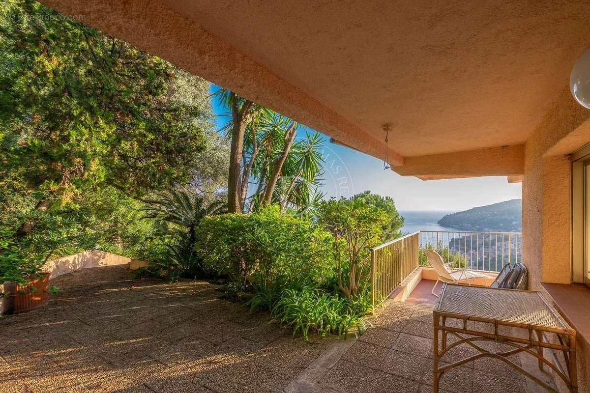 Appartement à VILLEFRANCHE-SUR-MER